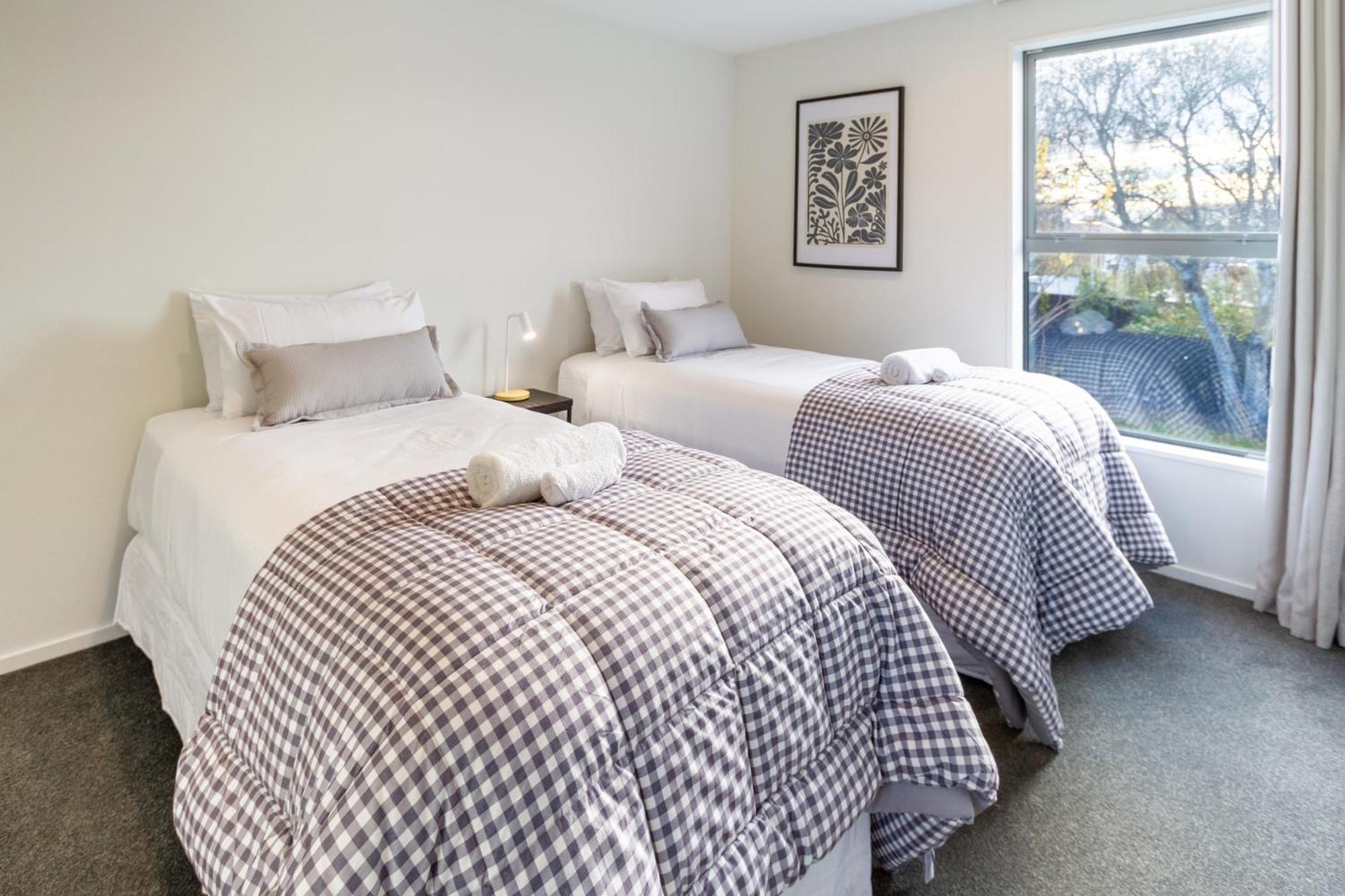 Family Friendly 2 Bedroom, St Albans كريستتشيرش المظهر الخارجي الصورة